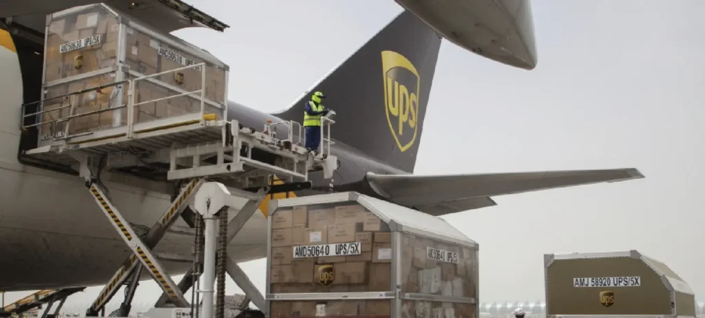 Projects أنظمة إطفاء مخازن UPS مطار الملك فهد